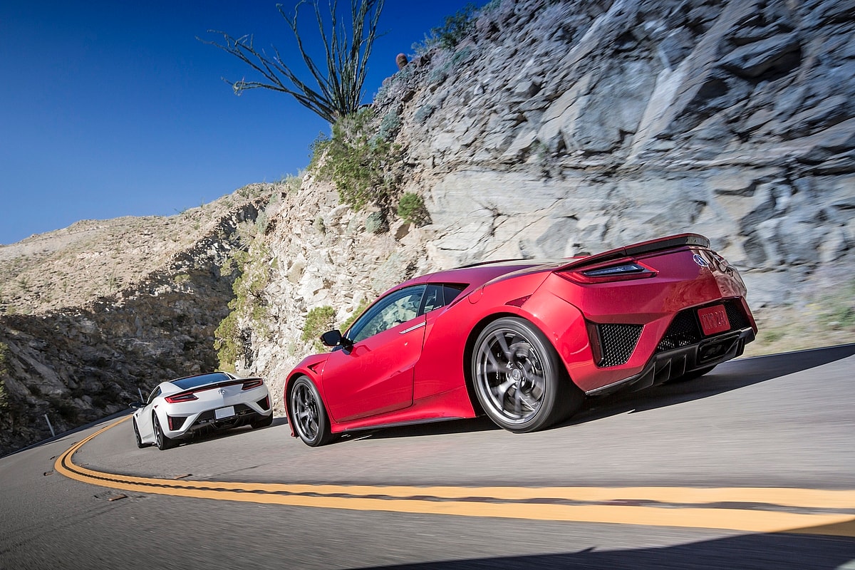 2017_Acura_NSX_022.jpg