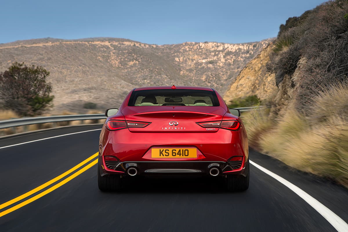 2017_infiniti_q60_20