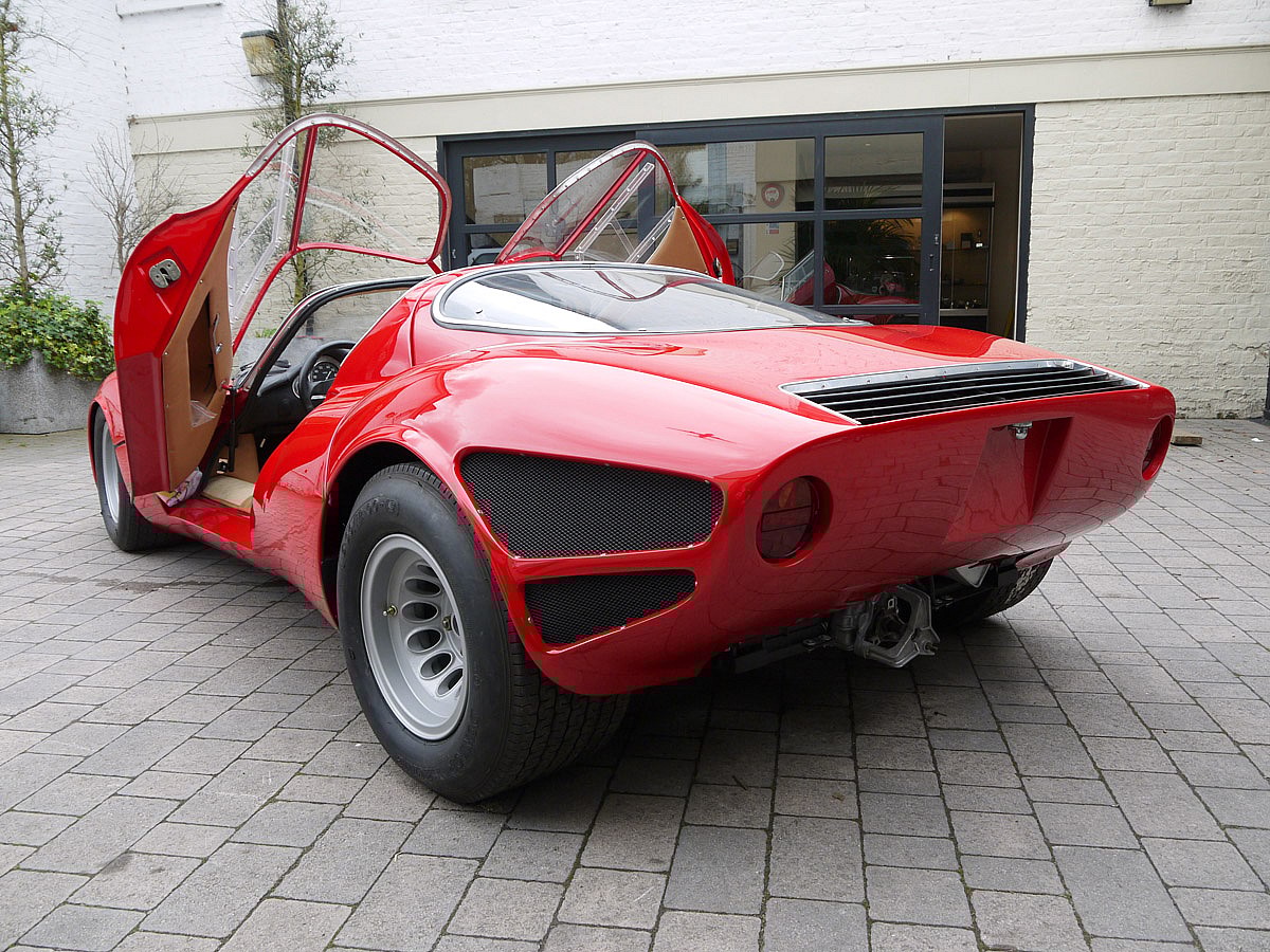Alfa Tipo 33 5.jpg