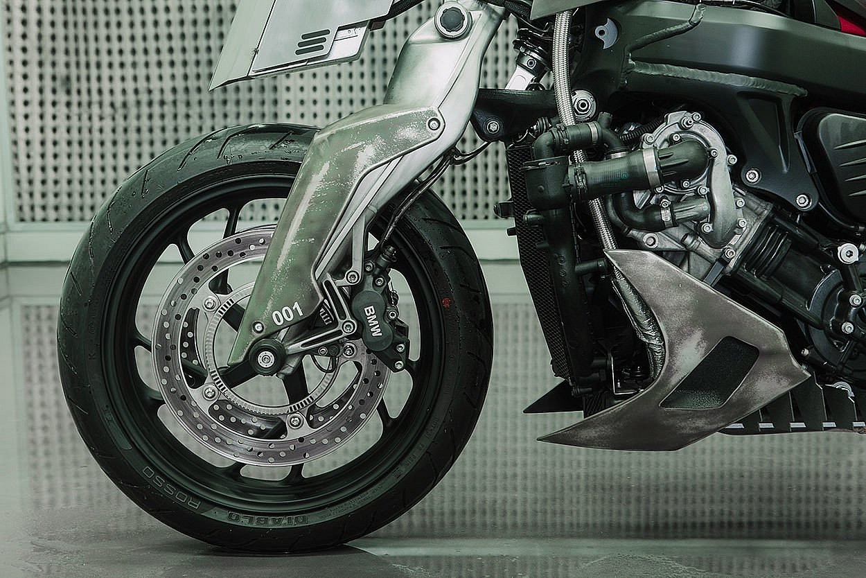 bmw-k1200s-pan-speed-shop-5.jpg