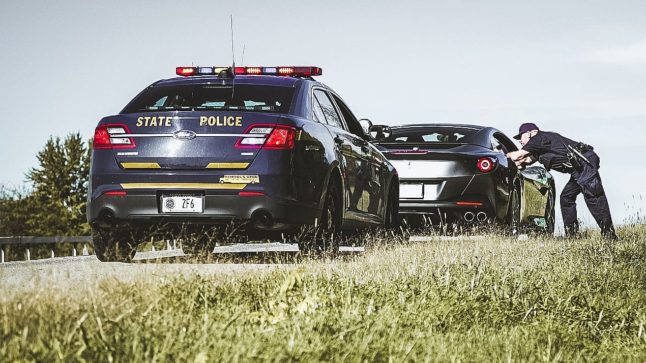 6Ferrari_Cops_B.Wolf