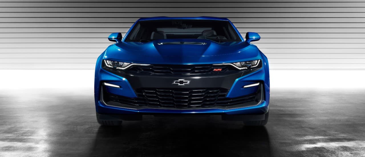 2019-Chevrolet-CamaroSS-004