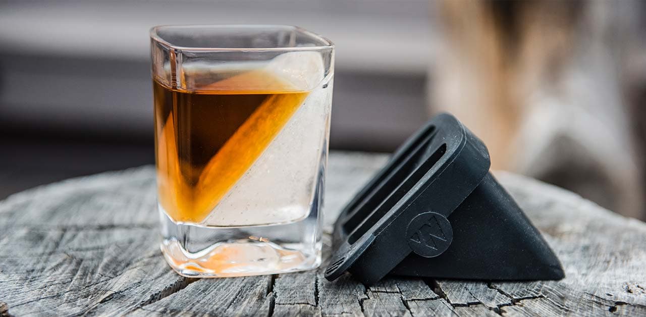 Corkcicle Whiskey Wedge.jpg The Whiskey Wedge