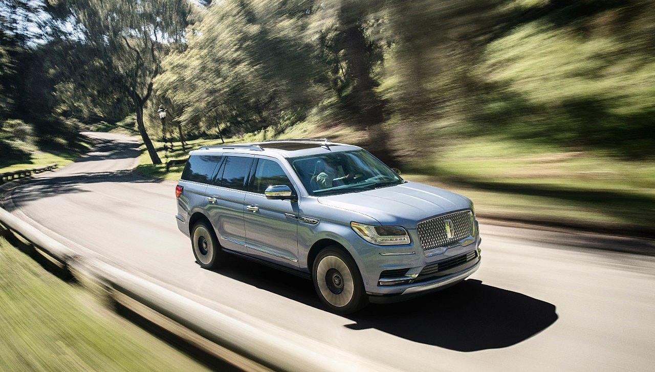18LincolnNavigator_05_HR