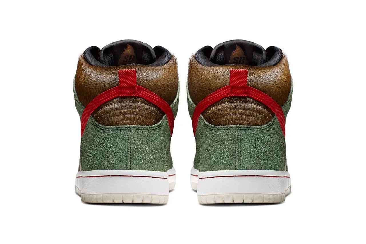 https_%2F%2Fhypebeast.com%2Fimage%2F2019%2F04%2Fnike-sb-dunk-high-walk-the-dog-colorway-420-release-4