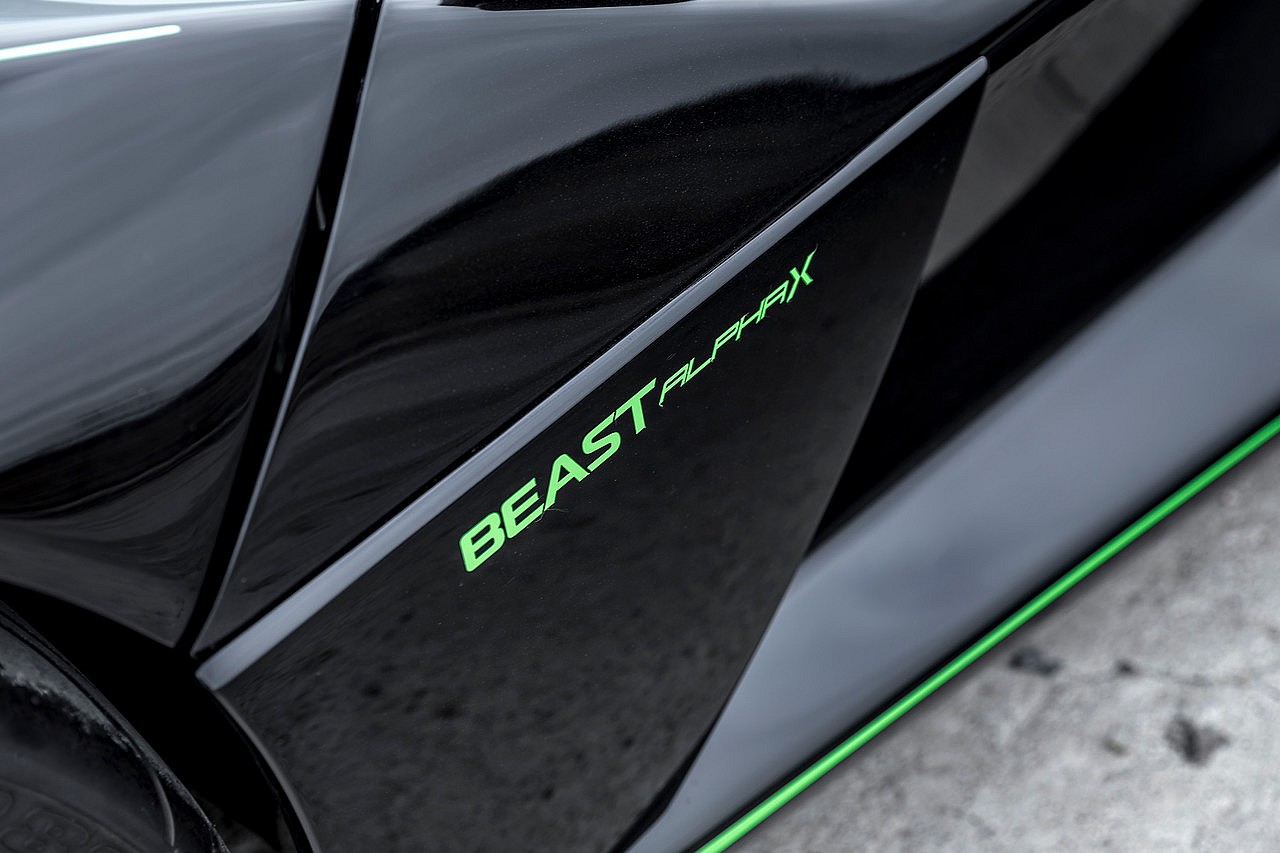 rezvani_beast_alpha_x_black