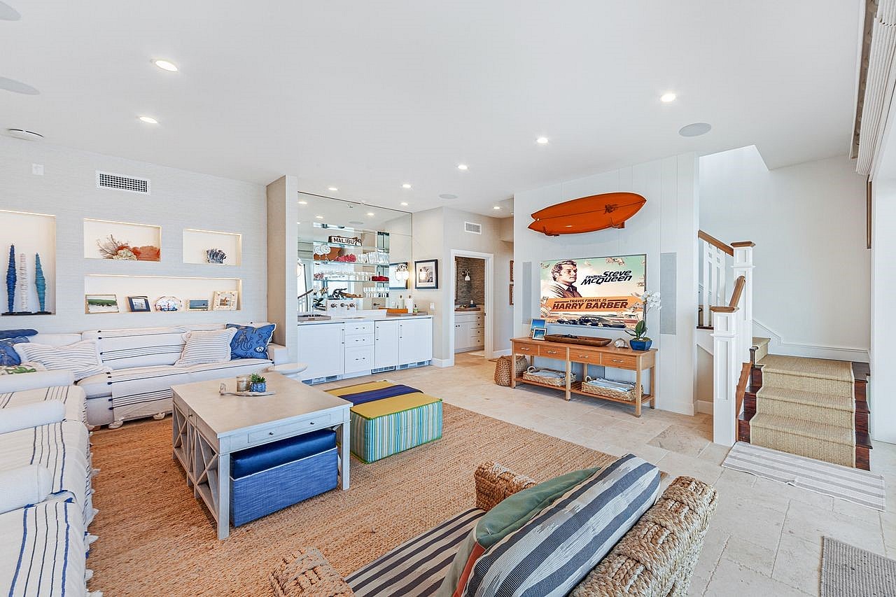 Steve McQueen Malibu Mansion (6)