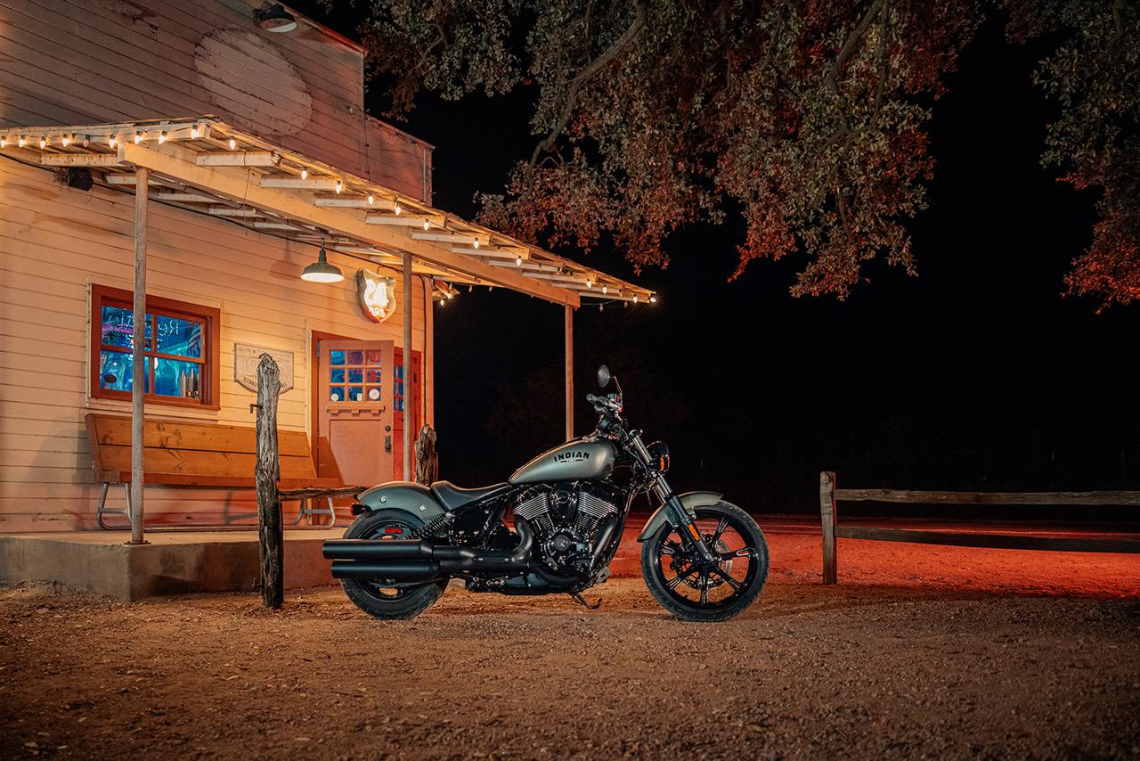 2022 Indian Chief Dark Horse (2)
