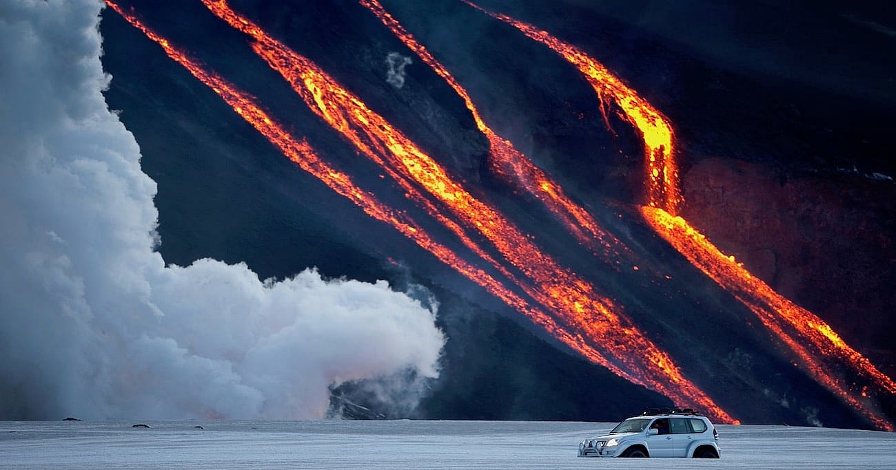 volcano-jeep-iceland-lava
