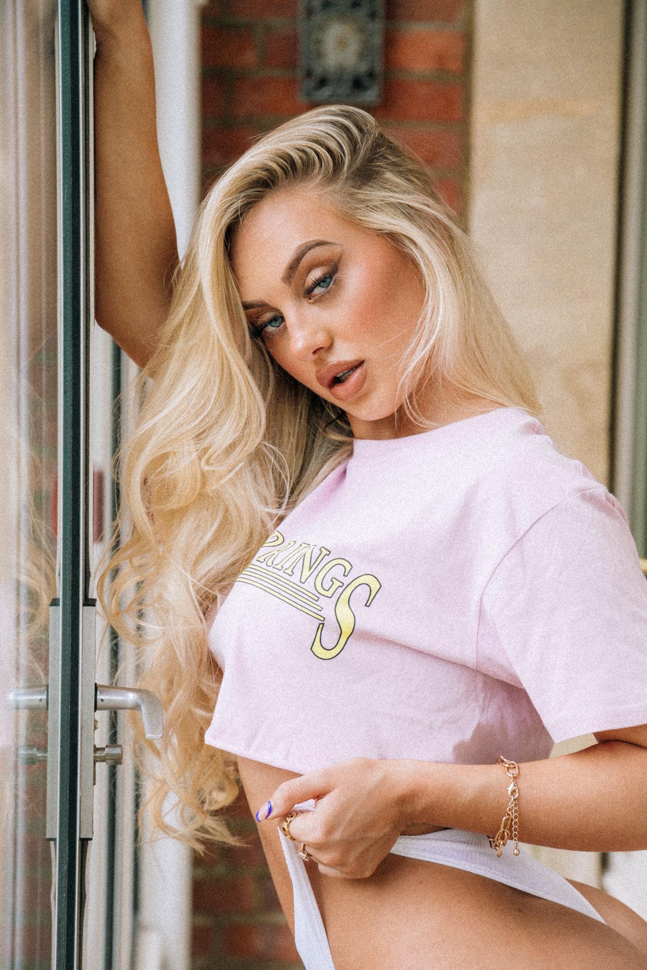 Rhiannon Blue (5)