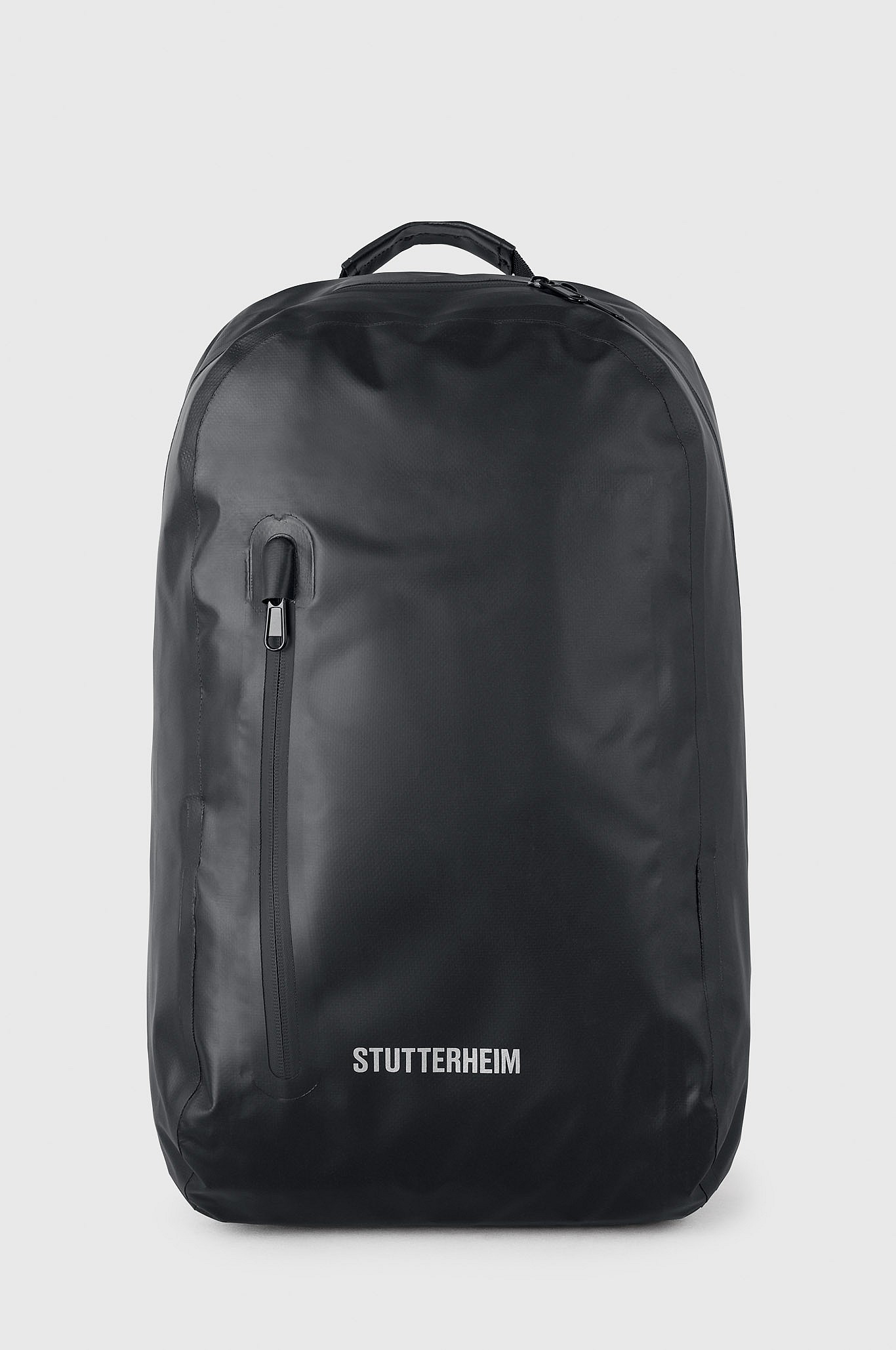 Stutterheim_Bag_2_Front