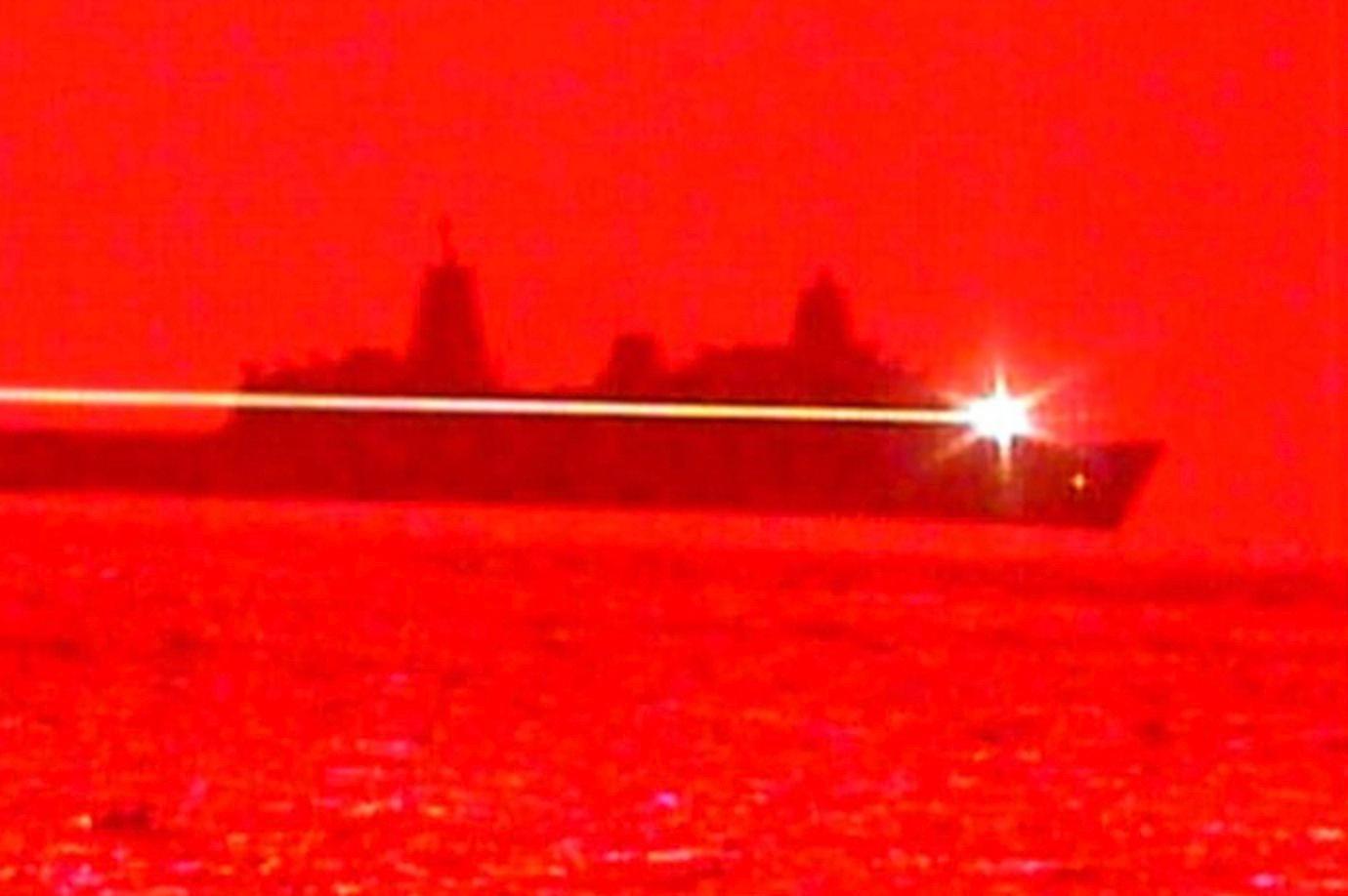 us-navy-laser-ship