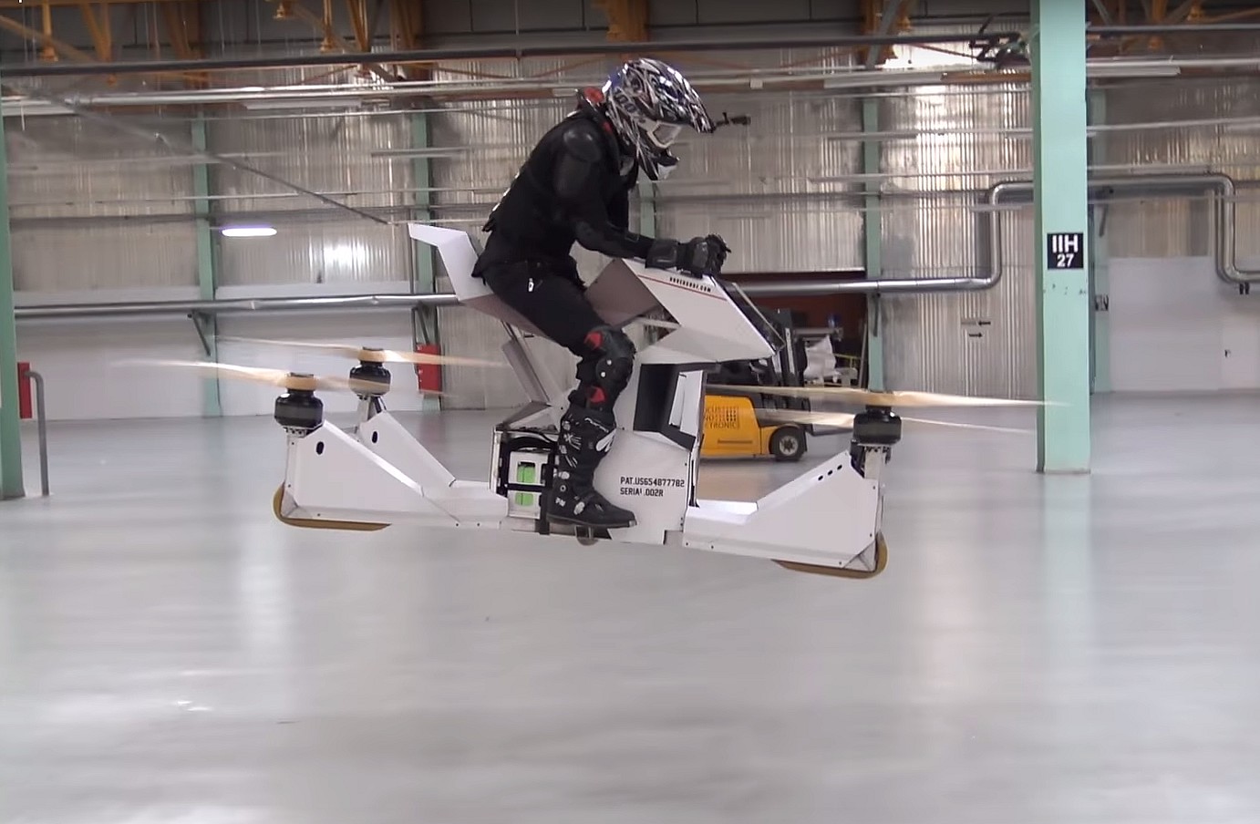 Scorpian Hoverbike4
