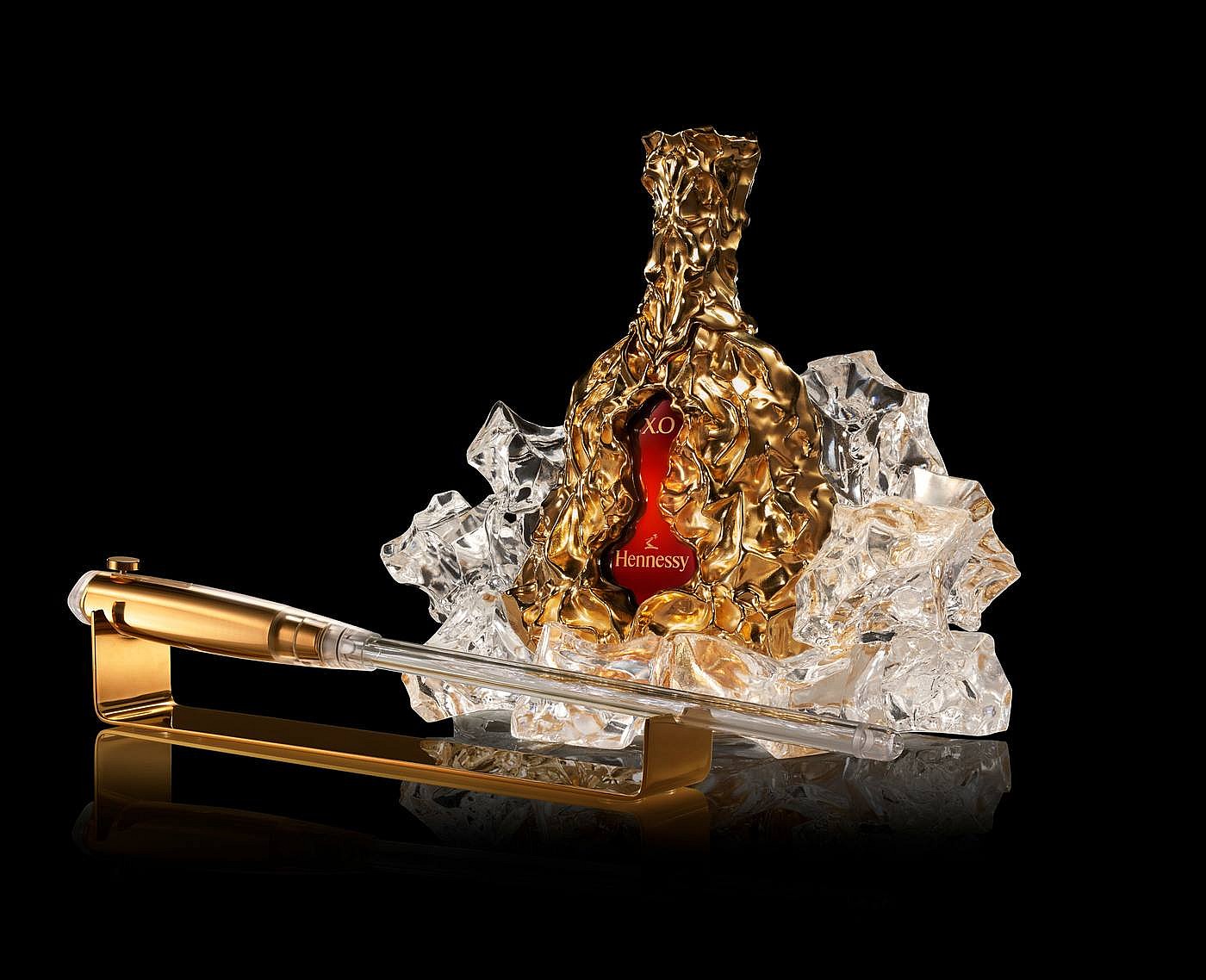 loffit-hennessy-x-o-x-frank-gehry-un-cognac-arquitectonico-02