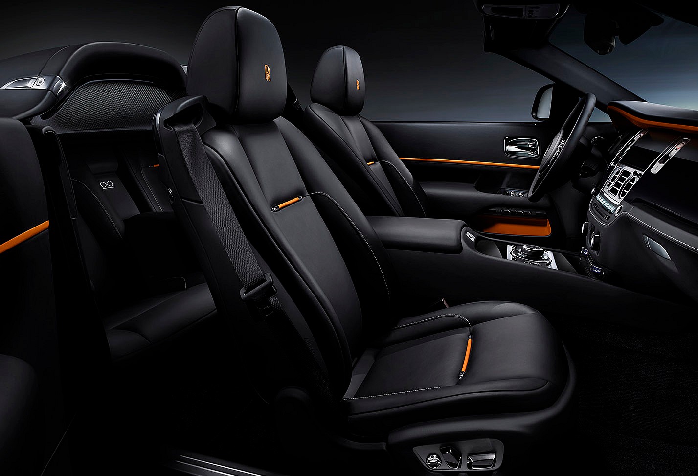 DAWN_INTERIOR_CABIN_gloss_blk