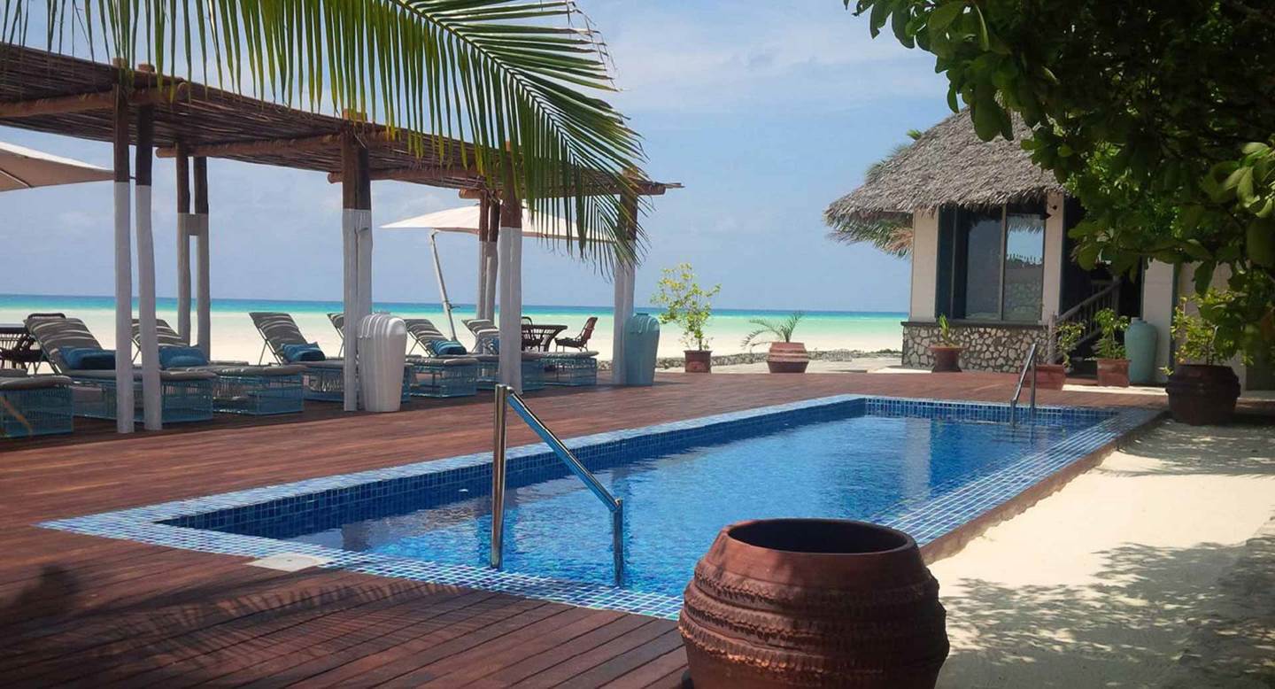 Anantara_Medjumbe_Mozambique_Pool_1920x1037