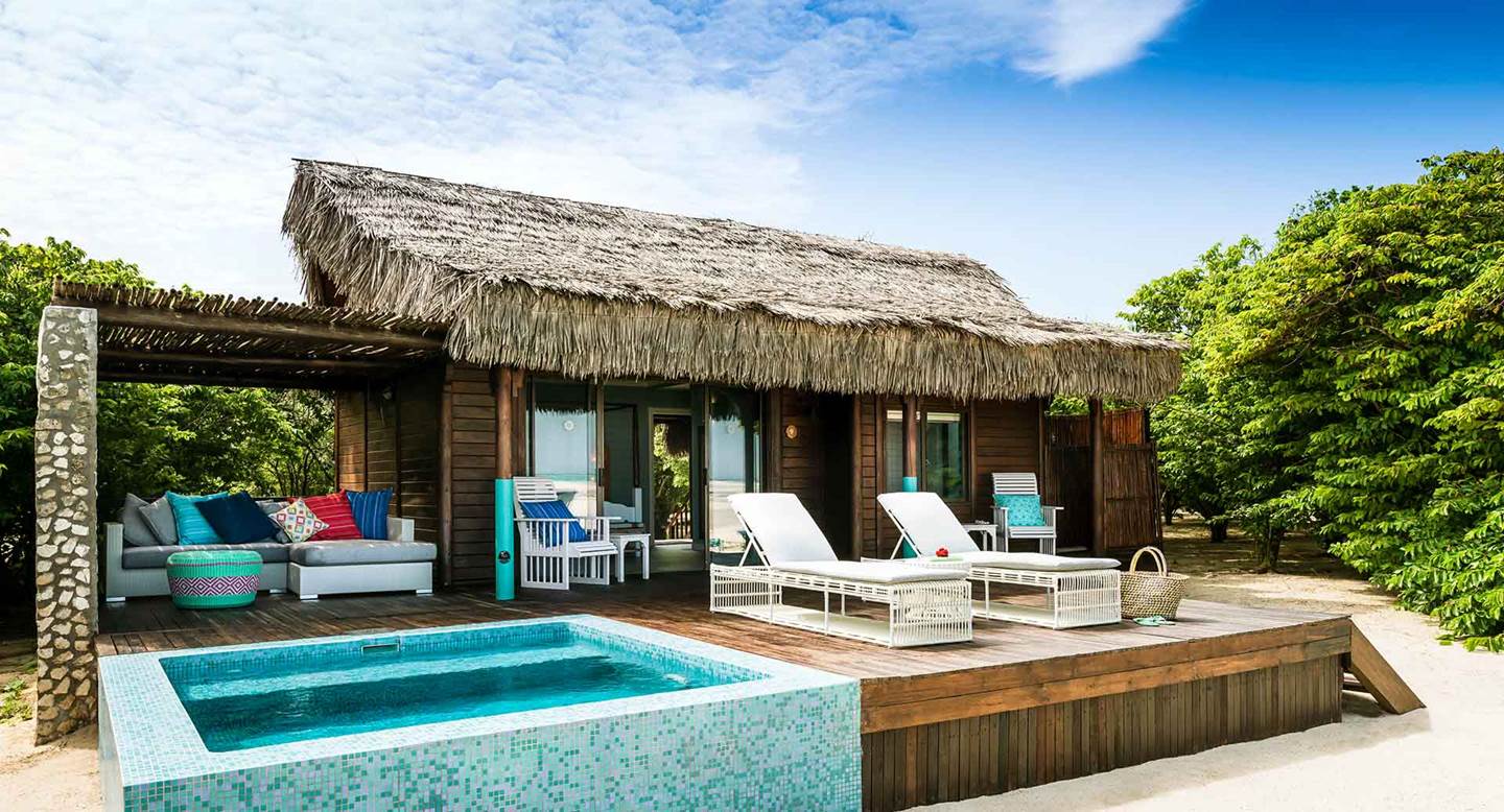 Anantara_Medjumbe_Mozambique_Villa_Ext_1920x1037