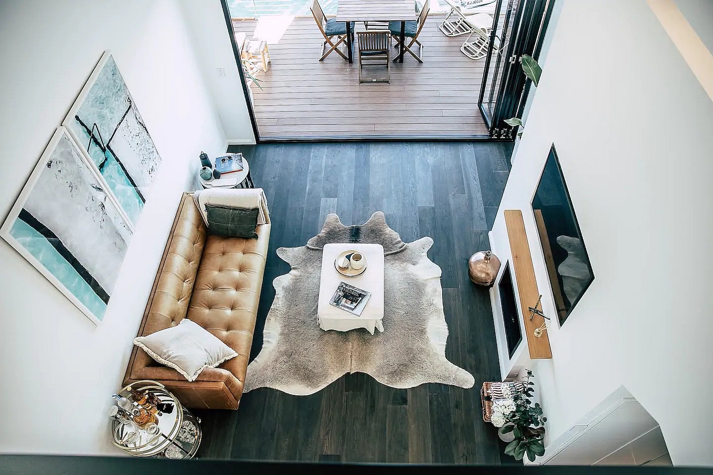 airbnb-floating-cabin-3 Interior of luxury solar-powered Lilypad floating villa in New South Wales.