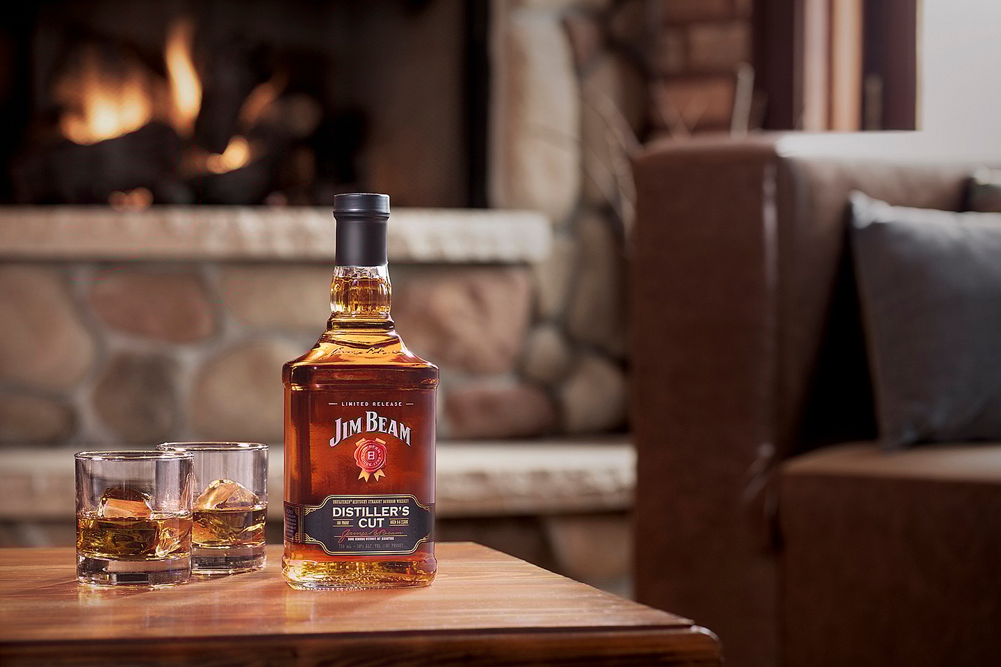 Jim_Beam_DistillersCut_Frontier_Home-3785_Glasses_LR%5b2%5d