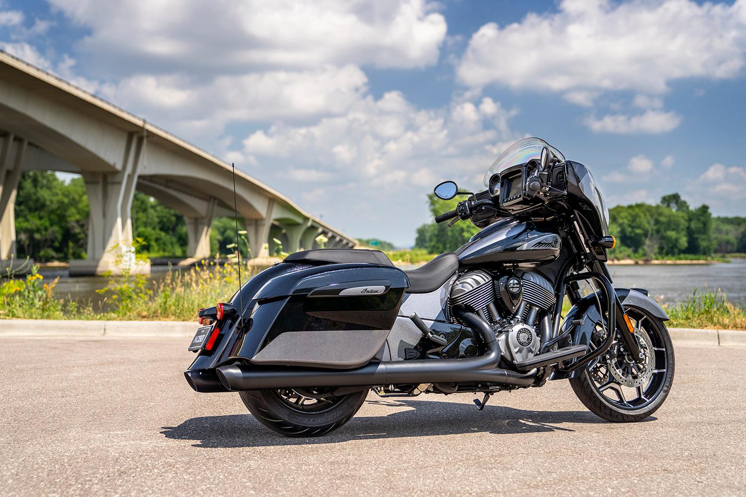 2021 Indian Chieftain Elite (2)