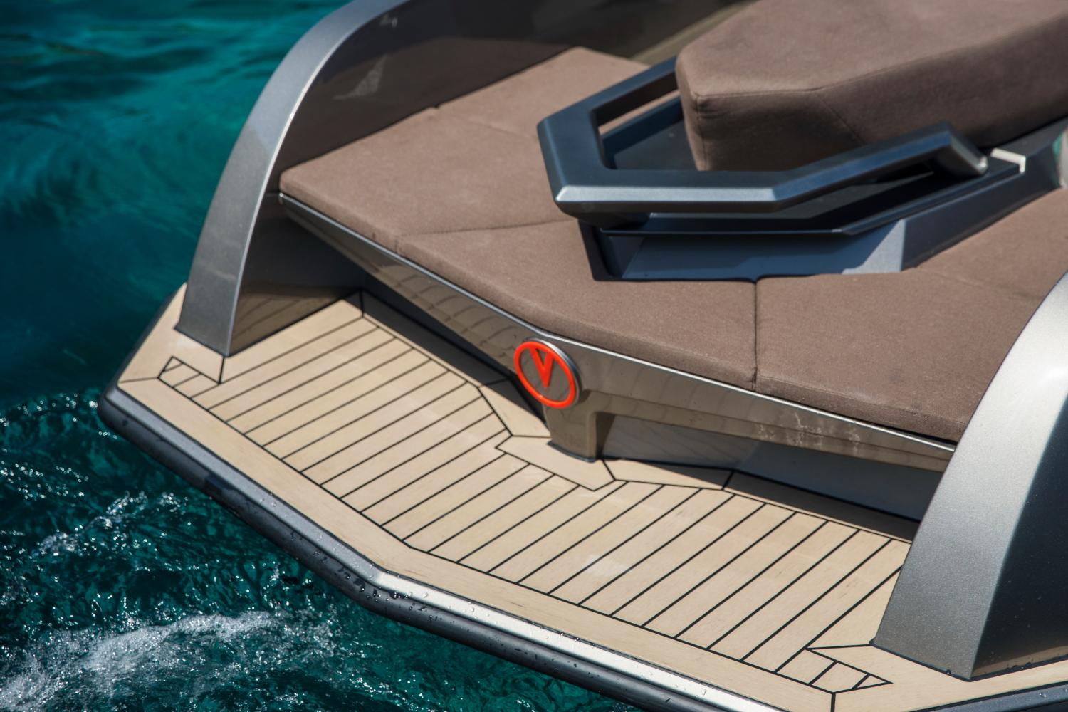 Vanquish Yachts Vanqraft VQ16 (1)