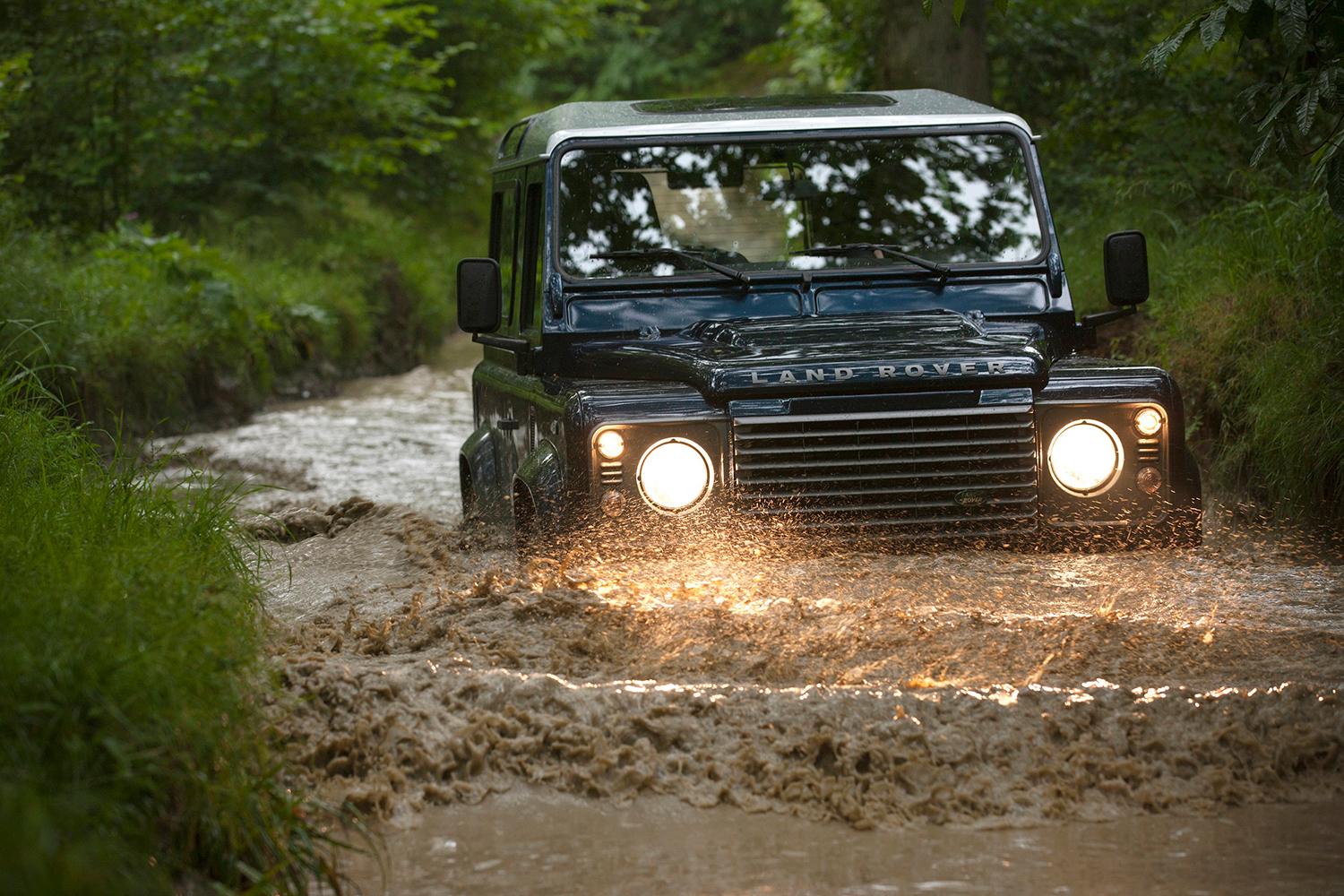 land-rover-defender-1.jpg