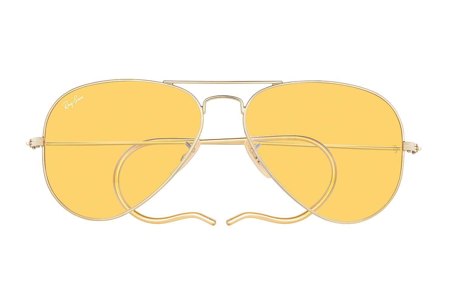 ray-ban-aviators-summer-2016-3-runstripe.jpg