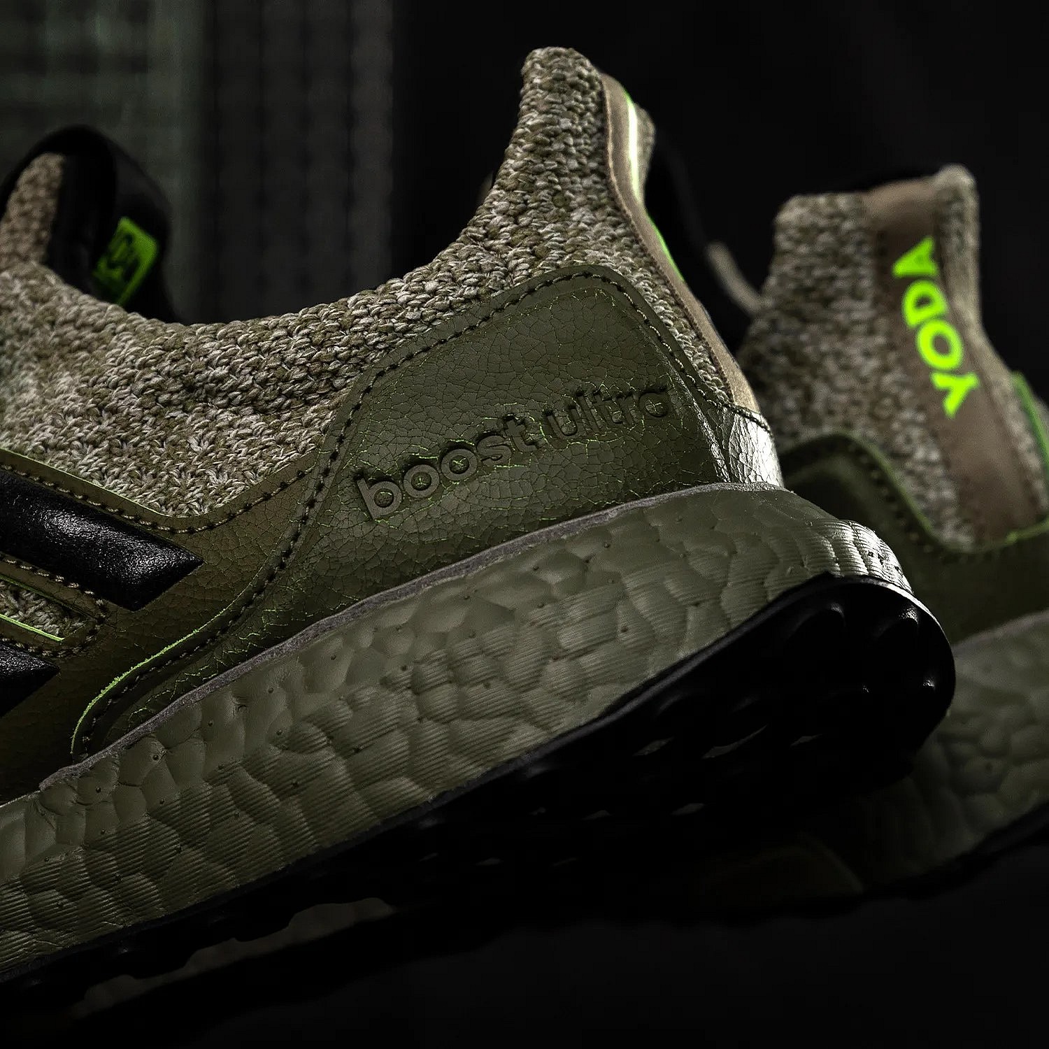 Adidas Ultraboost Yoda  (2)
