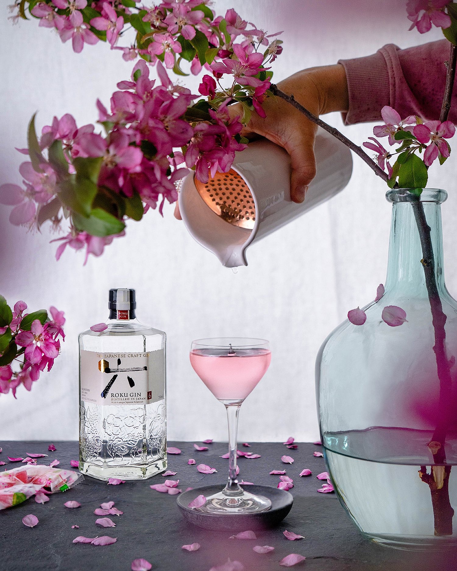 Roku_CherryBlossomMartini_Photo credit Emily Arden Wells of Gastronomista