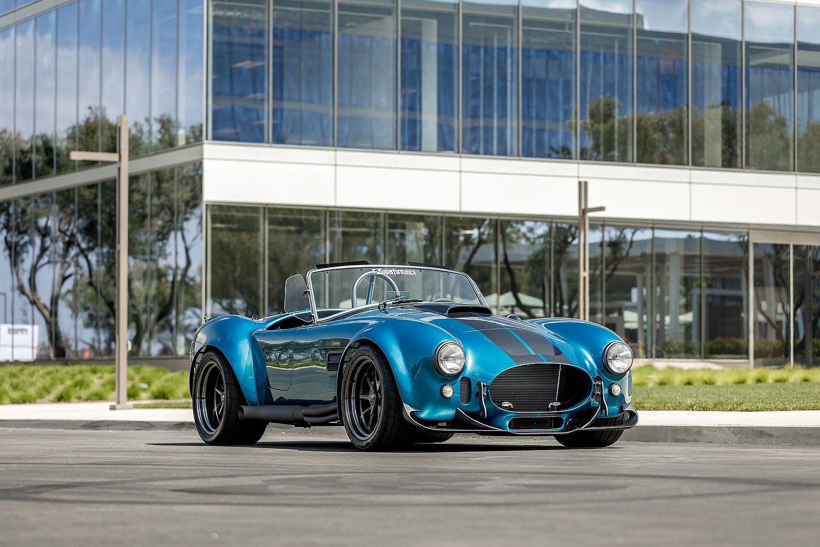 Superformance Cobra (4)
