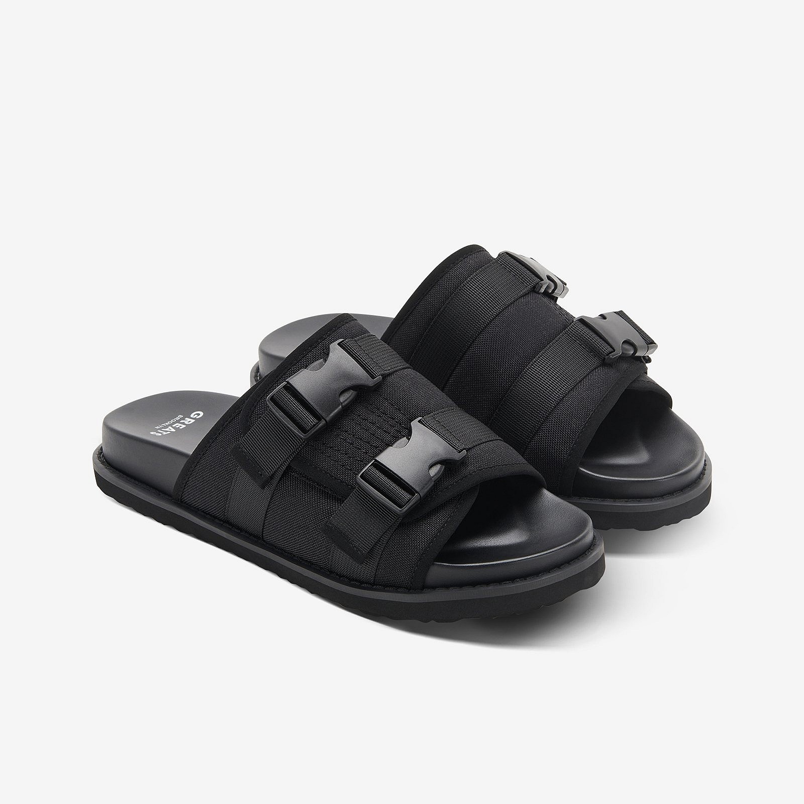 GREATS-Gender Neutral-The Classon Utility Slide One Band-Triple Black-02-Web