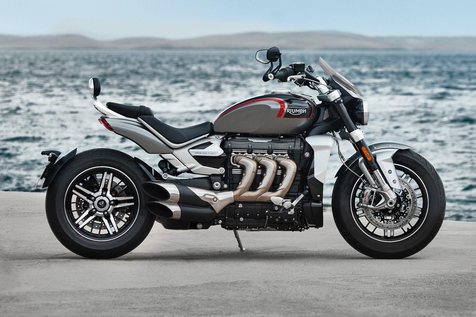 2020-Triumph-Rocket-3-GT-touring-cruiser-motorcycle-8 Triumph Rocket 3