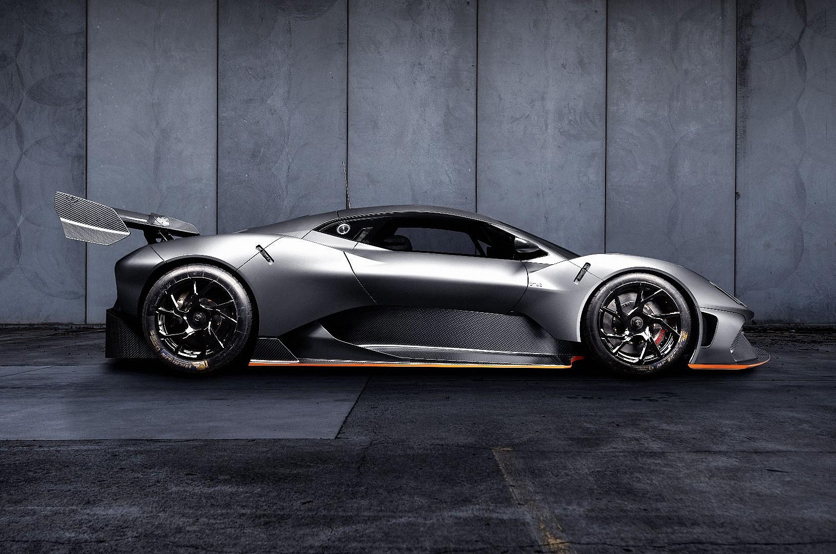Brabham BT62 (4)