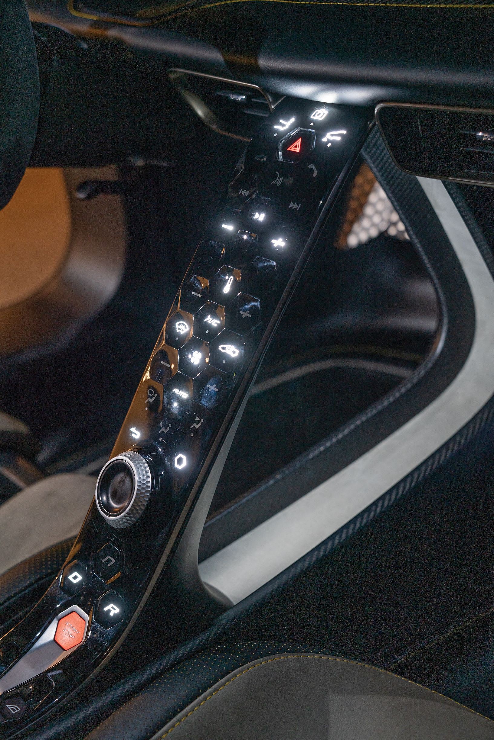 Lotus Evija (6)