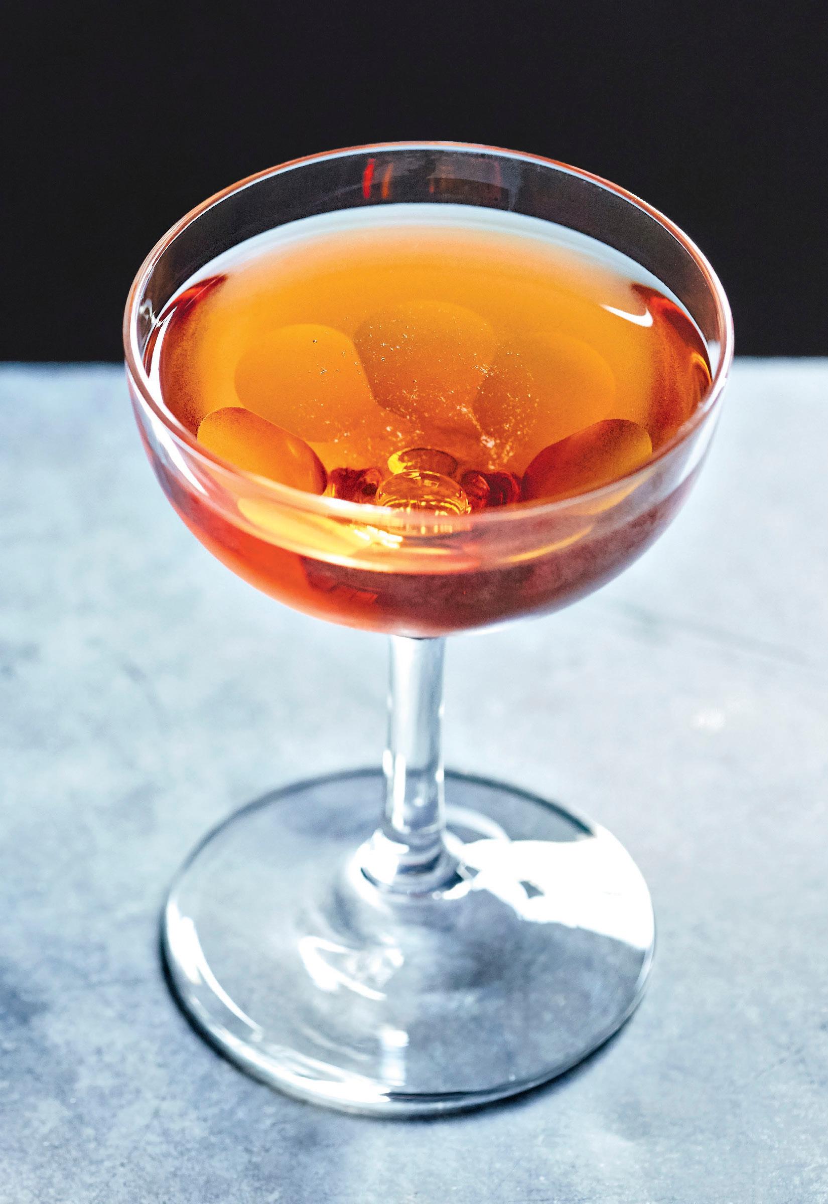 3-Ingredient Cocktails__Red Hook