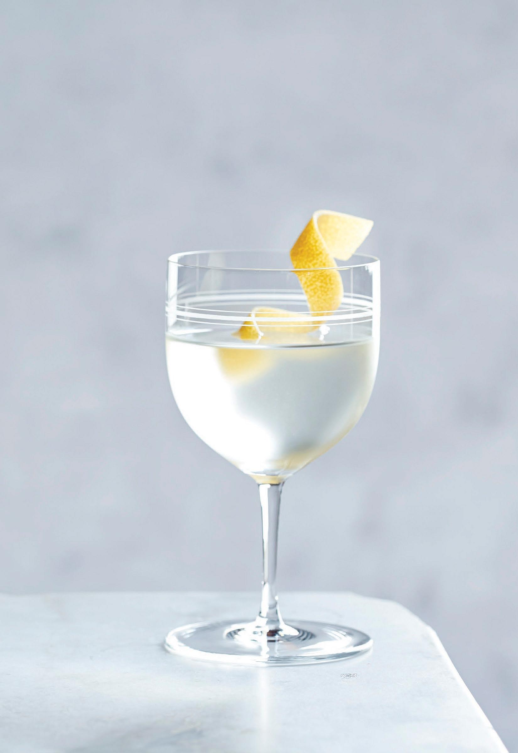 3-Ingredient Cocktails__Fair Harvard
