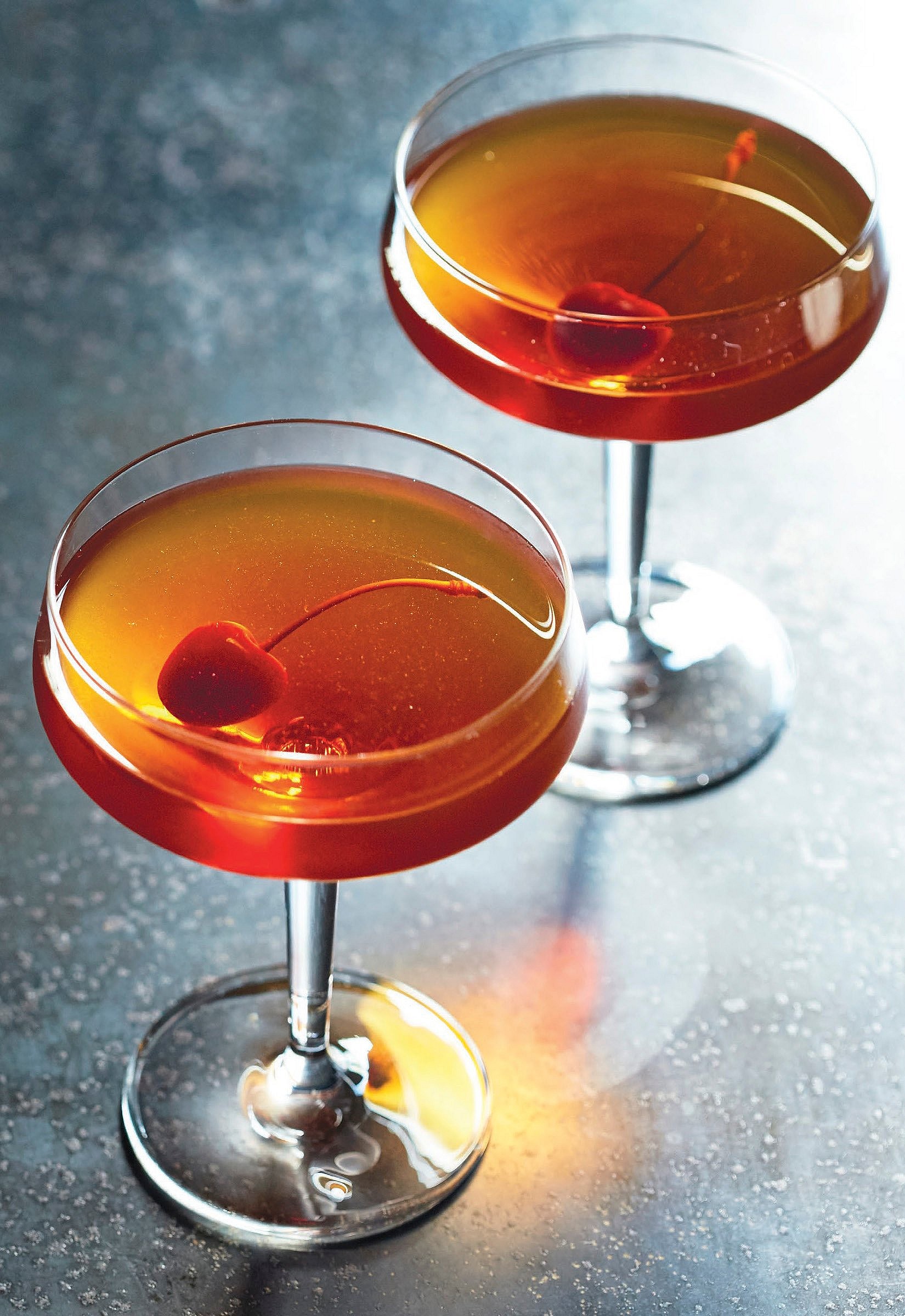 3-Ingredient Cocktails__Manhattan