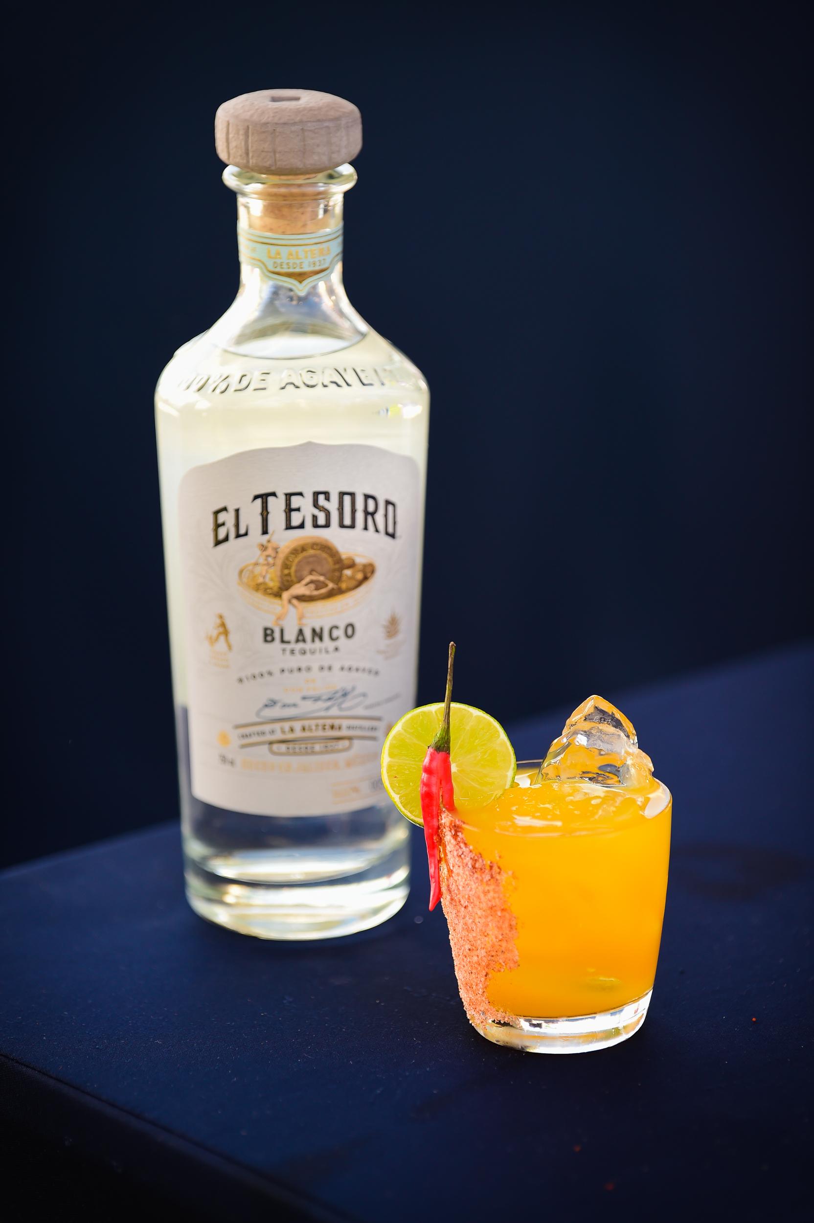 Heritage Fire Newport Cochon555 US Tour (1)
