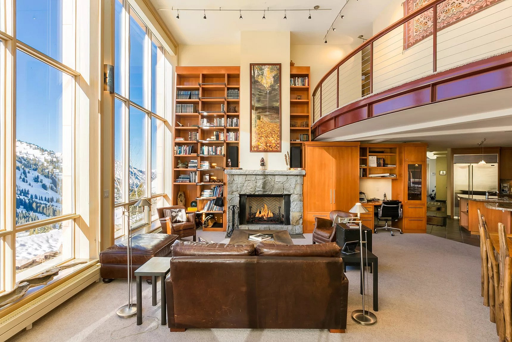 LIVINGROOM1
