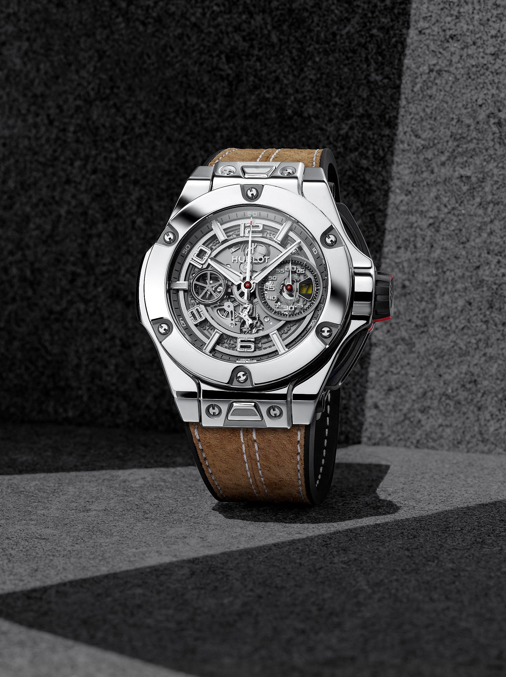 Hublot Big Bang Ferrari 1000 GP (1)