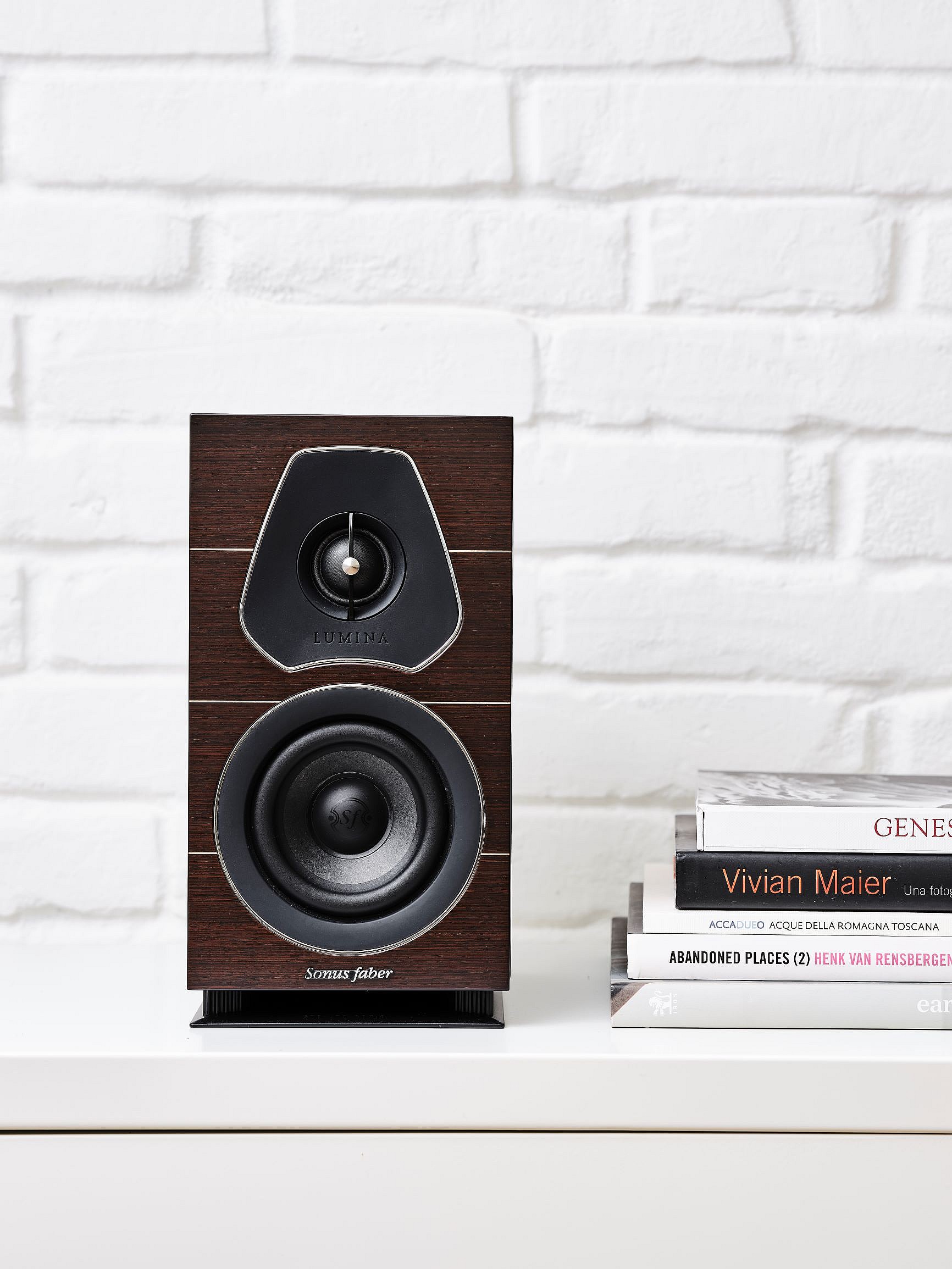 Sonus Faber's New Lumina Speakers Offer Ultra High-End Sound At an