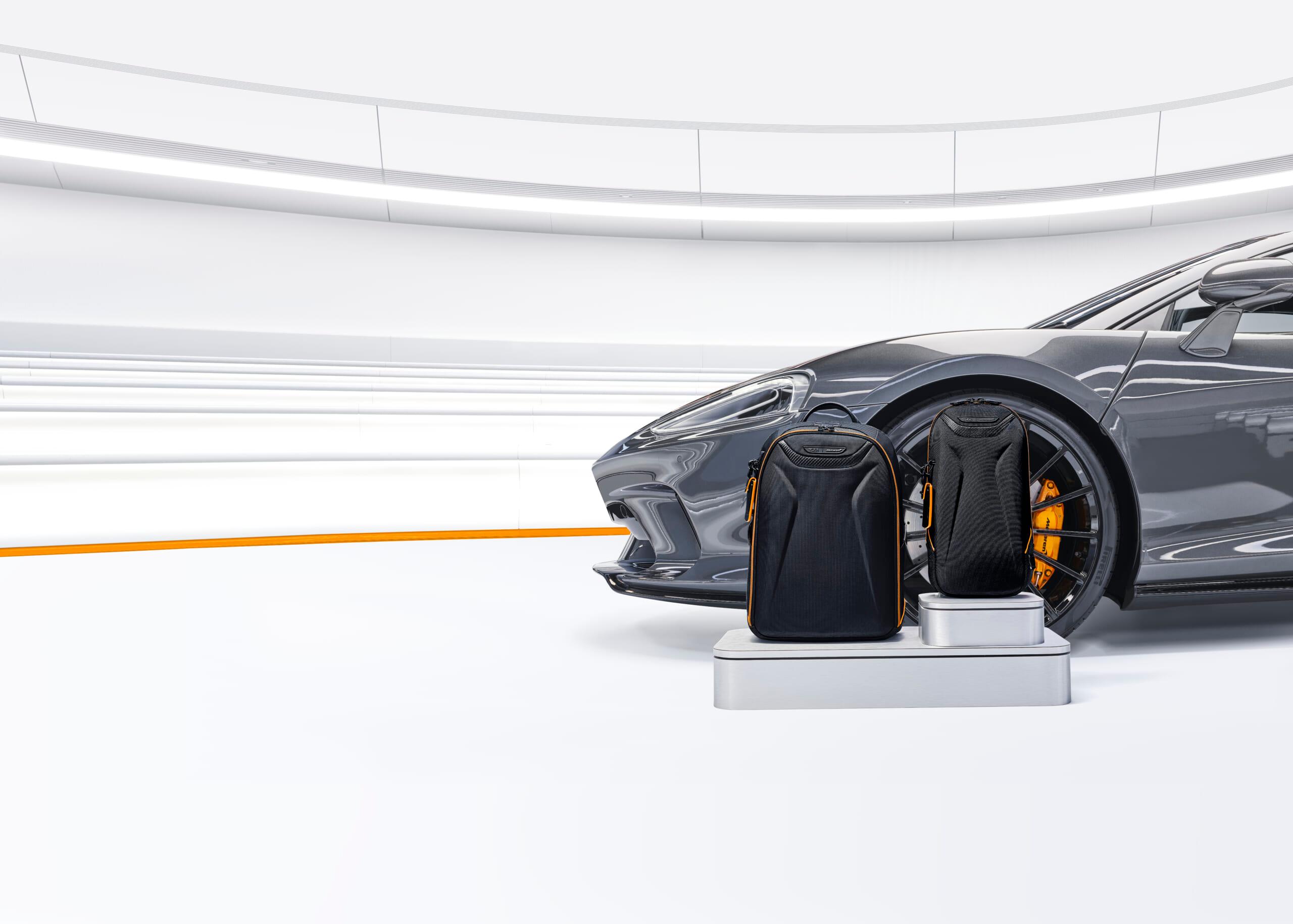 2171_TUMI_STILL_05_BACKPACK AND SLING_Rev_Ei_72DPI
