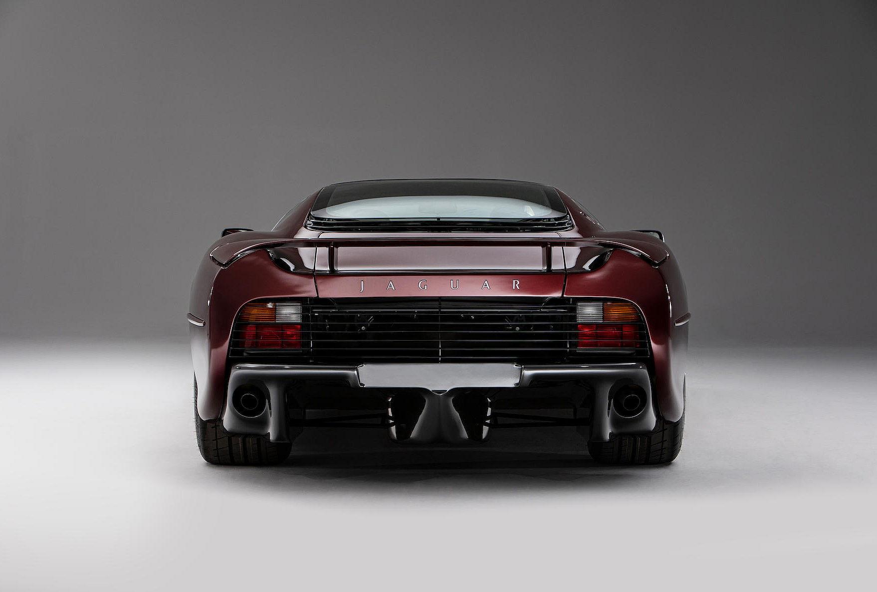 1993 Jaguar XJ220 (7)