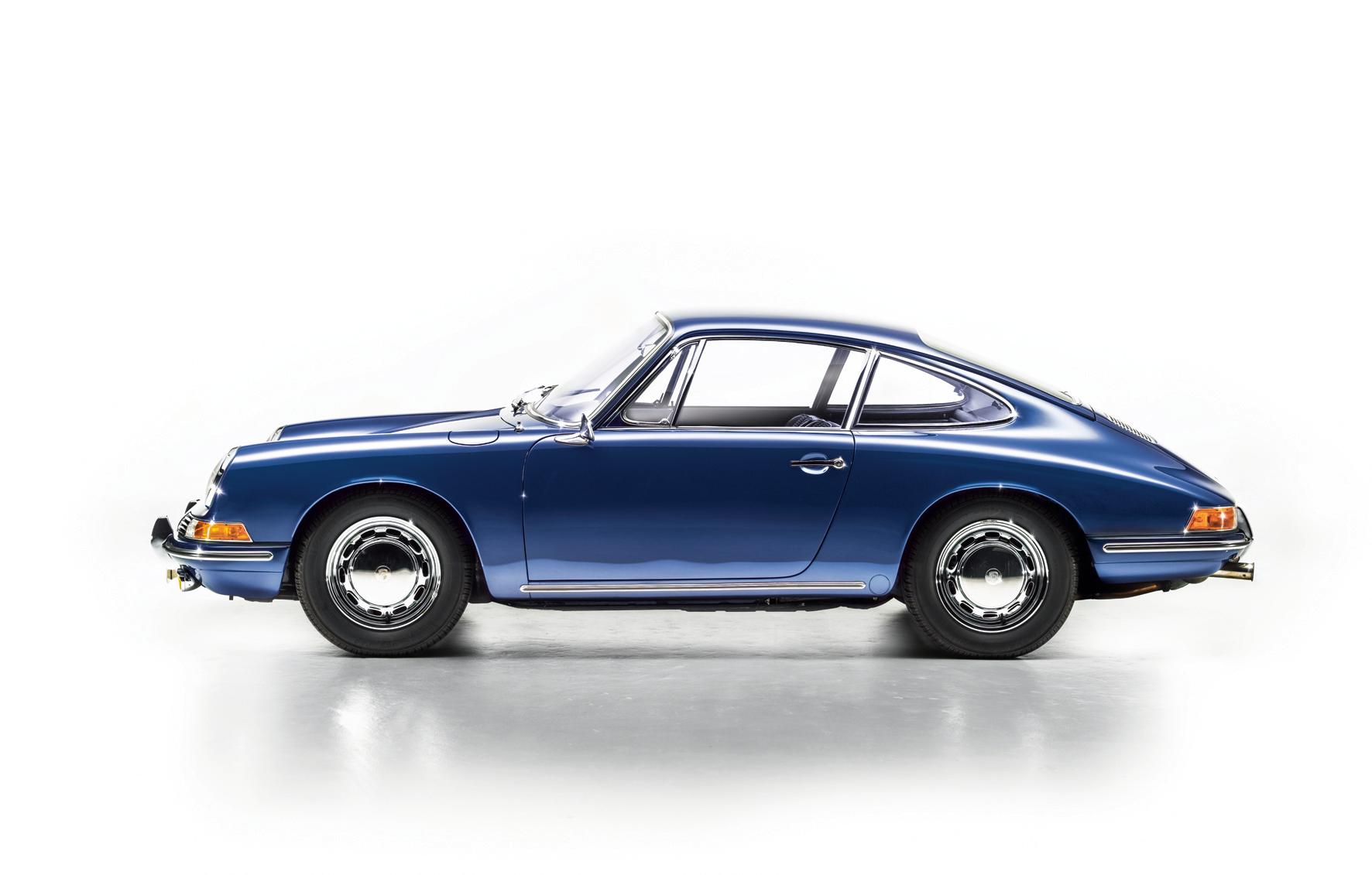 Porsche 901 (1963-1964). © René Staud