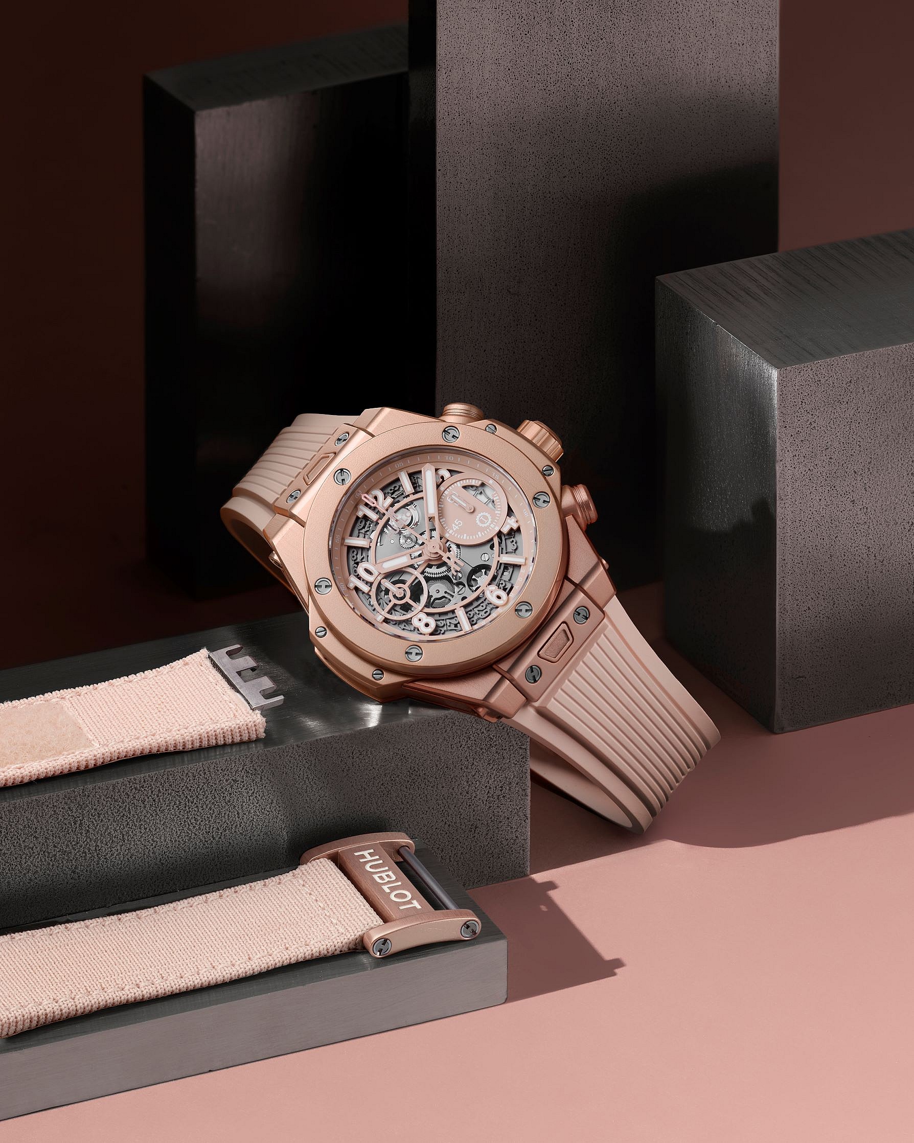 Hublot Big Bang Millennial Pink (3)