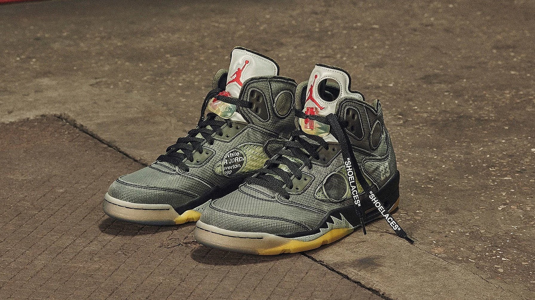 Virgil Abloh Air Jordan V (2)
