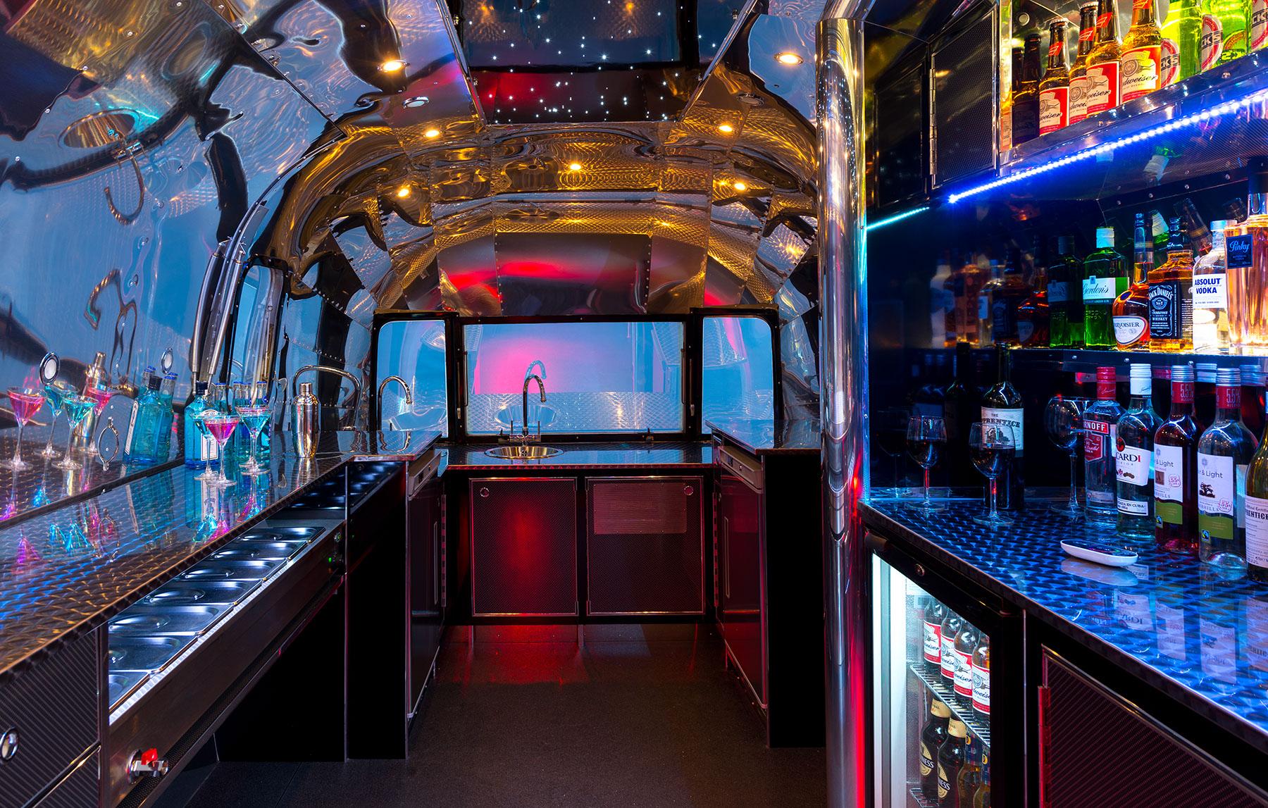 Apollo 70 Airstream3