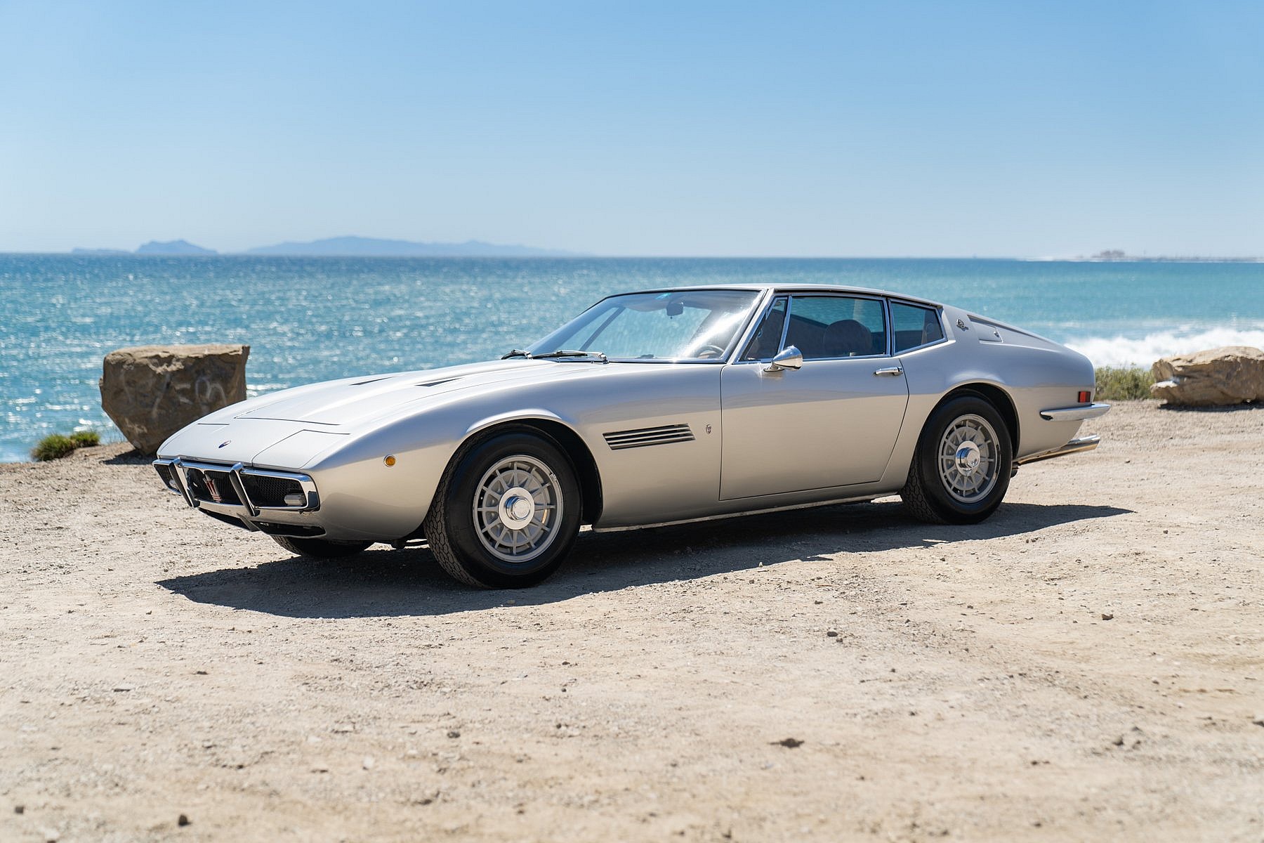 1973_Maserati_Ghibli_SS_001