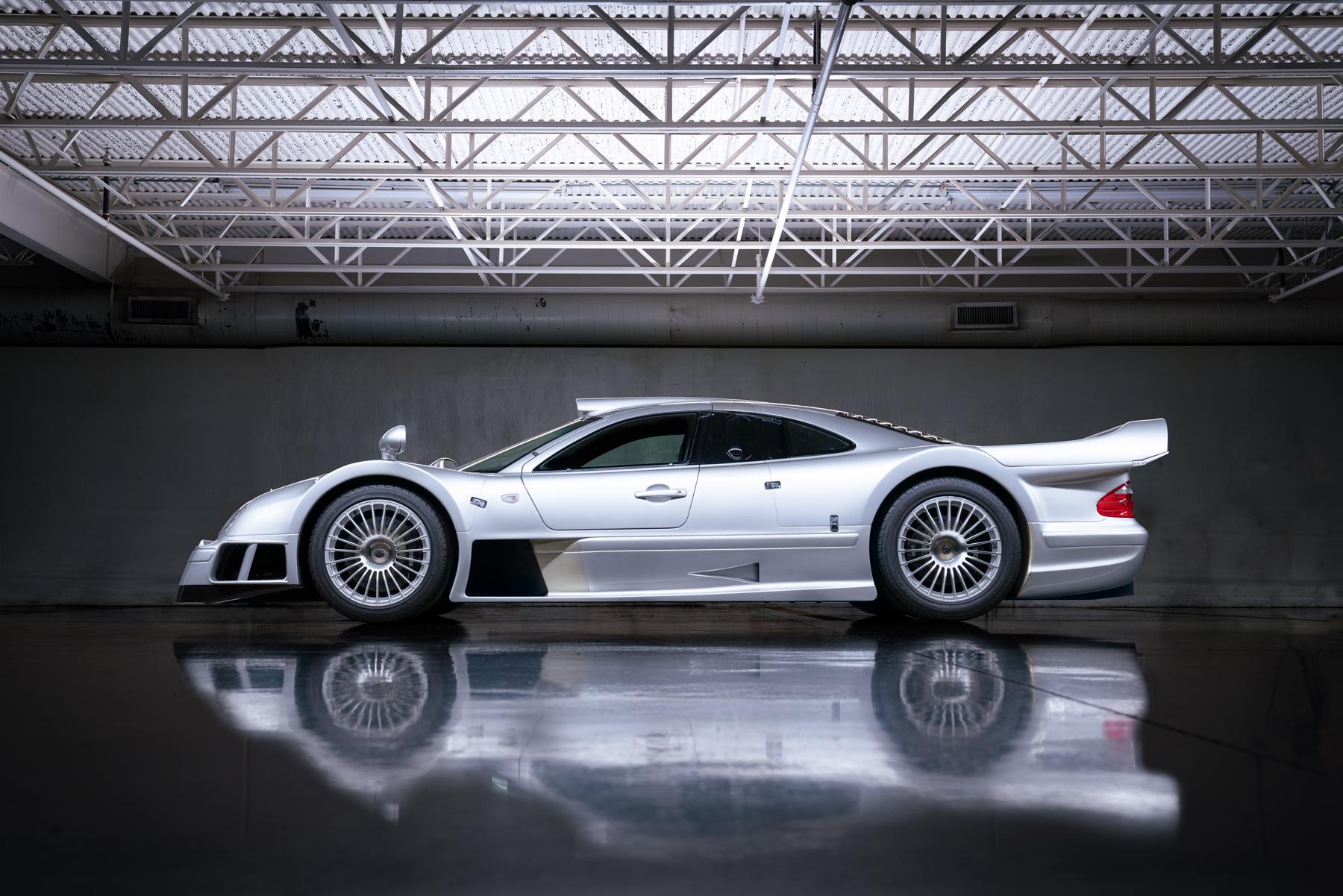 1998_Mercedes-Benz_AMG_CLK_GTR_005