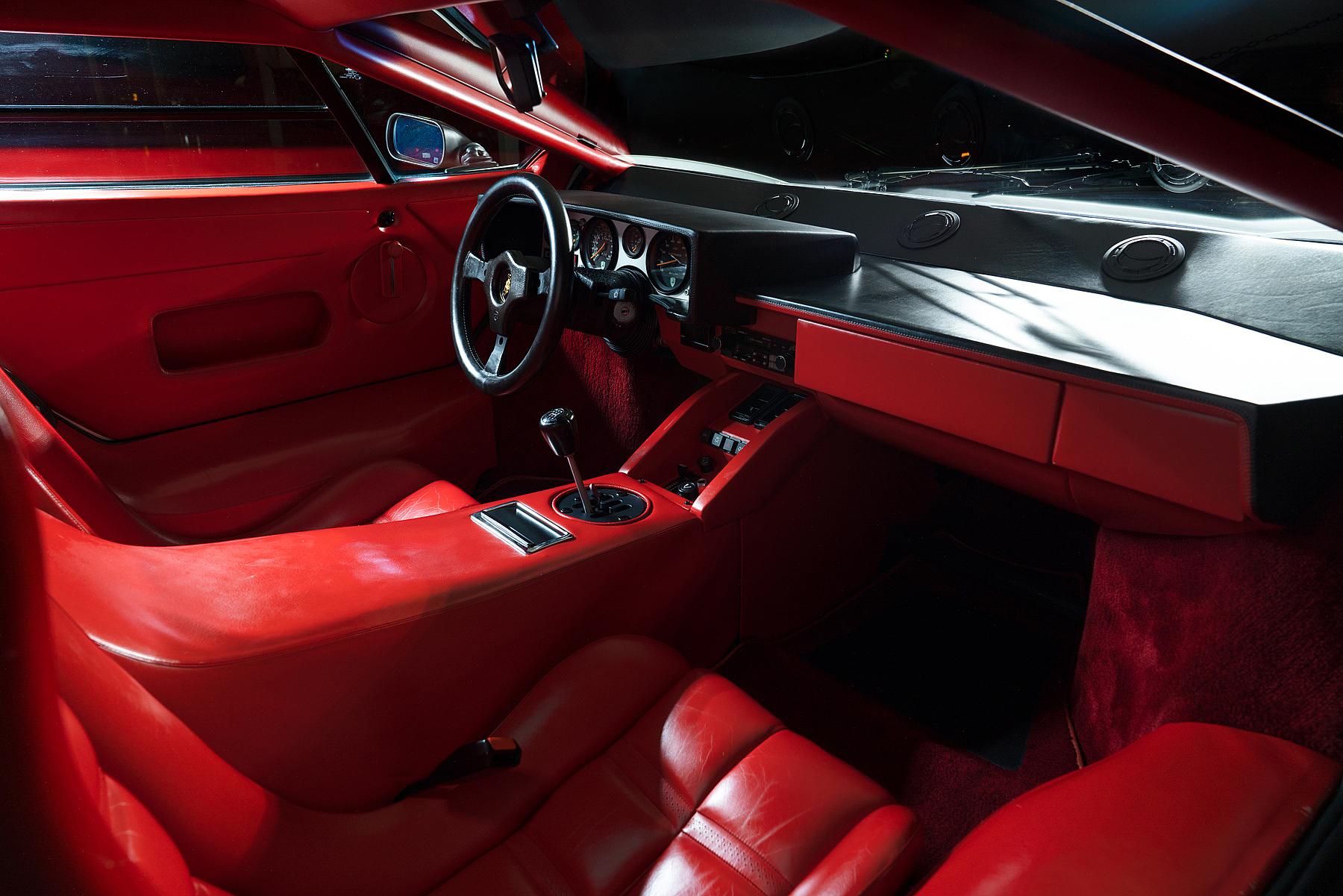 1984_Lamborghini_Countach_5000S_034